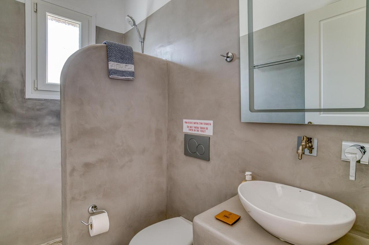 Ippocampos Seaside Serenity - Unwind At Paros Poolside Retreats Alikí エクステリア 写真
