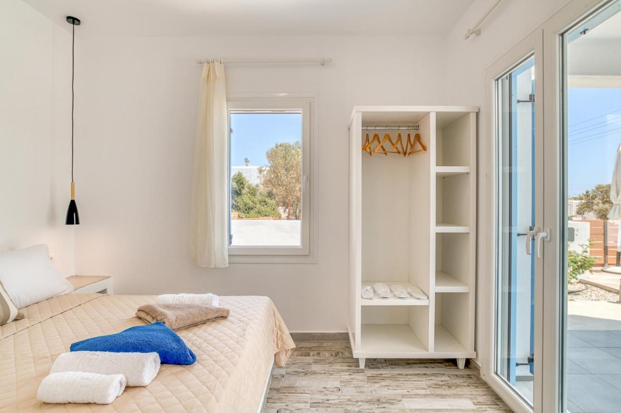 Ippocampos Seaside Serenity - Unwind At Paros Poolside Retreats Alikí エクステリア 写真